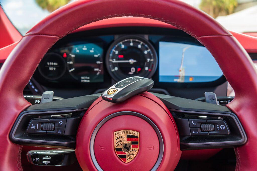 Porsche 911 Cabriolet - Imagem extra 8