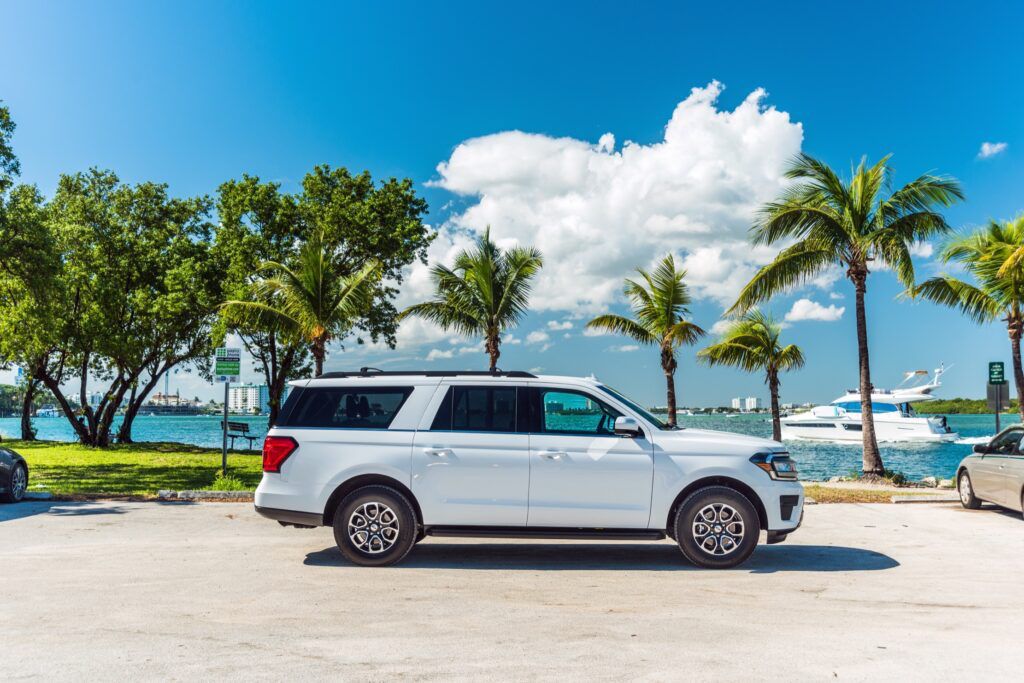 Ford Expedition - Imagem 2